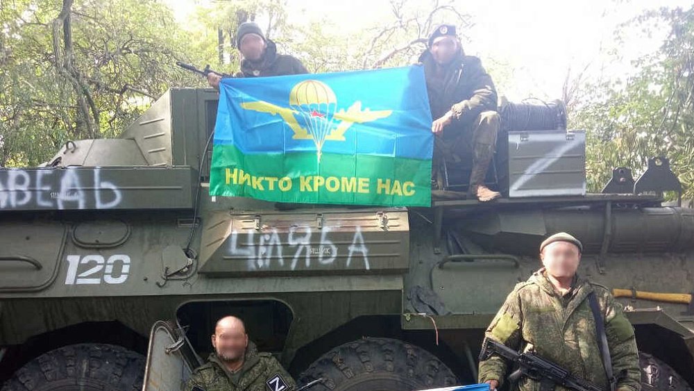 Посылка челябинки любимому мужу пережила обстрел в Донбассе