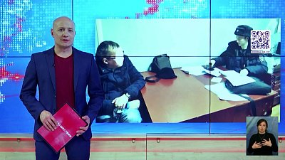 Пьяный мужина приставал к туристам на «Таганае»