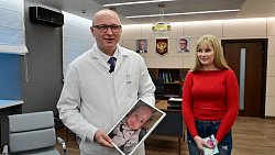 «Была комочком, а теперь человечище!» Челябинские врачи спасли девочку, весившую полкило