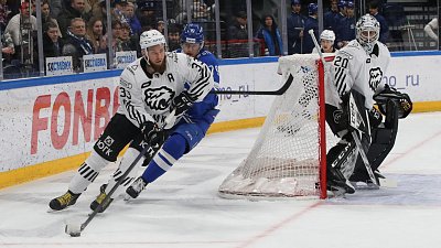 Хоккеисты «Трактора» в овертайме уступили в гостях московскому «Динамо»