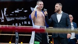 Южноуральские боксеры нокаутировали соперников на вечере бокса в Челябинске