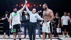 Южноуральские боксеры нокаутировали соперников на вечере бокса в Челябинске