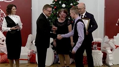 Детям-героям вручили награды в правительстве Челябинской области