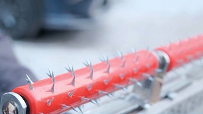 Челябинец создал устройство для борьбы с гололедом