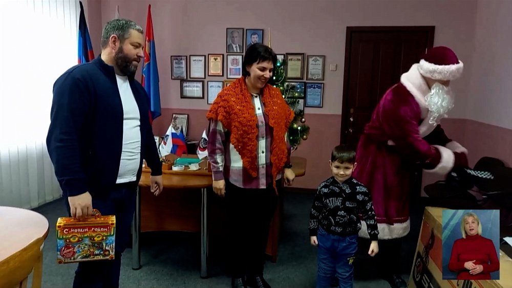 Дети получили подарки из Челябинска