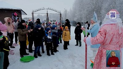 Правоохранители поздравили детей с Новым годом