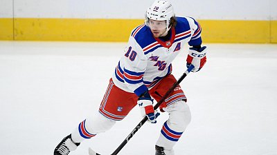 Челябинский хоккеист Артемий Панарин стал отцом