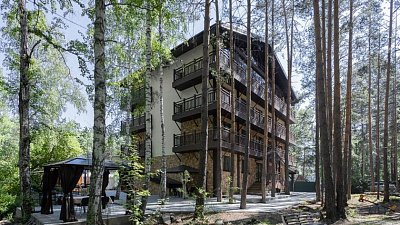 Базу отдыха на берегу озера Чебаркуль в Челябинской области продают за 58 млн рублей