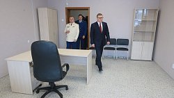 Алексей Текслер поздравил сотрудников прокуратуры с профессиональным праздником и новосельем