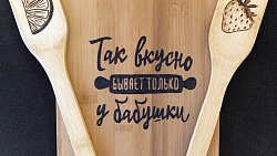 В Челябинской области мастерица дарит вторую жизнь выброшенным новогодним елкам