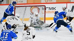 Хоккеистки «Белых медведиц» одержали самую крупную победу в своей истории