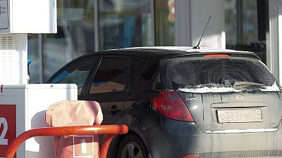В Челябинской области бензин АИ-92 за год подешевел на 1,3%