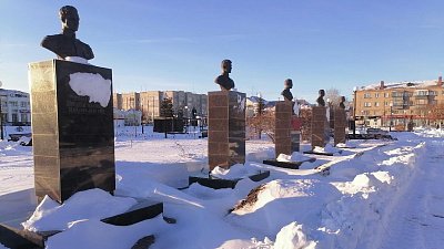 В Троицке сменили подрядчика для содержания Аллеи Героев