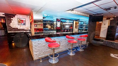 В Челябинске продают клуб живой музыки «Бешеная собака»