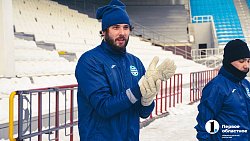 Футболисты «Челябинска» провели открытую тренировку после двухмесячного отпуска