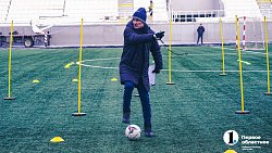 Футболисты «Челябинска» провели открытую тренировку после двухмесячного отпуска