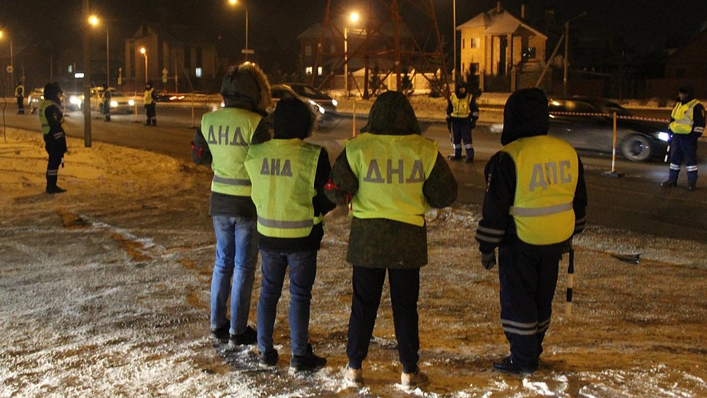 В Челябинской области сотрудники ГИБДД организовали сплошные проверки