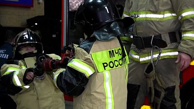Сотрудники МЧС Челябинской области исполнили мечту будущего пожарного