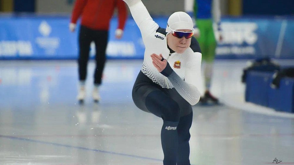 Челябинские конькобежцы завоевали две бронзы на чемпионате России по многоборьям