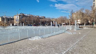 В Челябинской области начали сносить ледовые городки