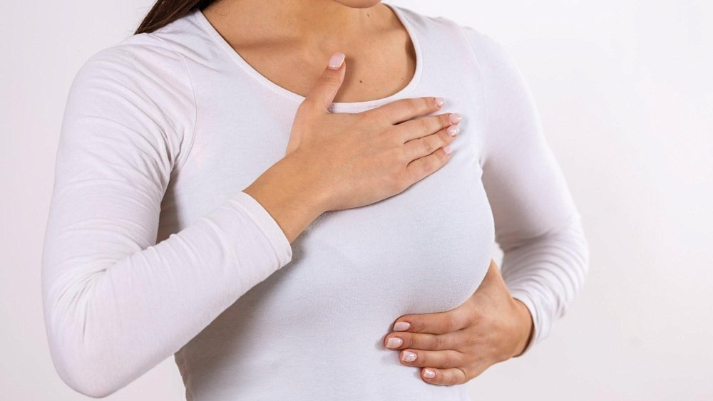 Когда нужно удалять фиброаденому