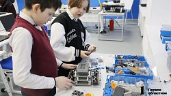 Алексей Текслер оценил работу нового IT‑куба в Снежинске