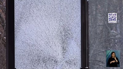 Вандалы разбили остановки в Златоусте