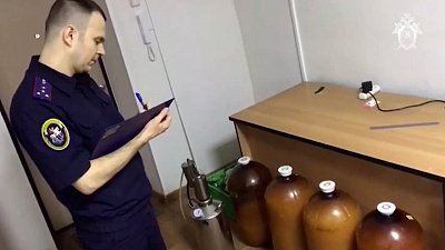 В Челябинской области три человека погибли после употребления самопального алкоголя