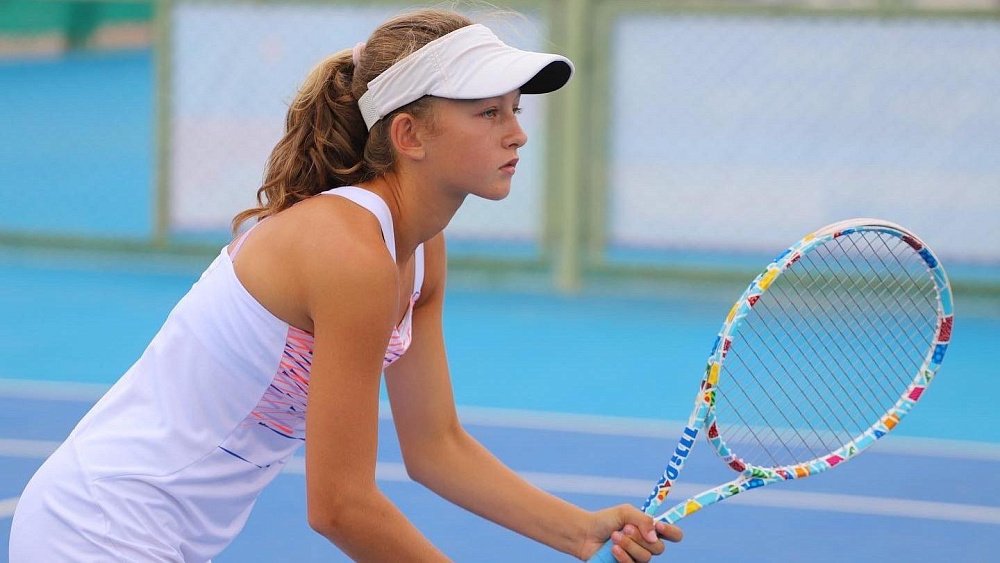 200 тысяч в месяц — цена успеха юной теннисистки из Челябинска