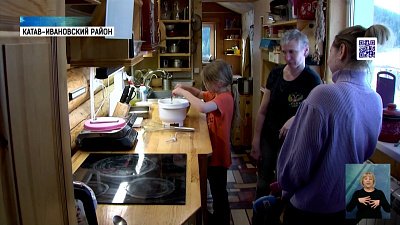 8-летняя девочка решила открыть пекарню