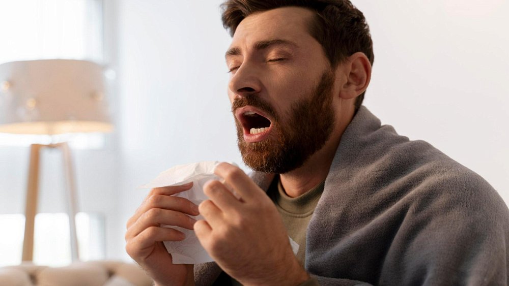 Почему вредно сдерживать чихание