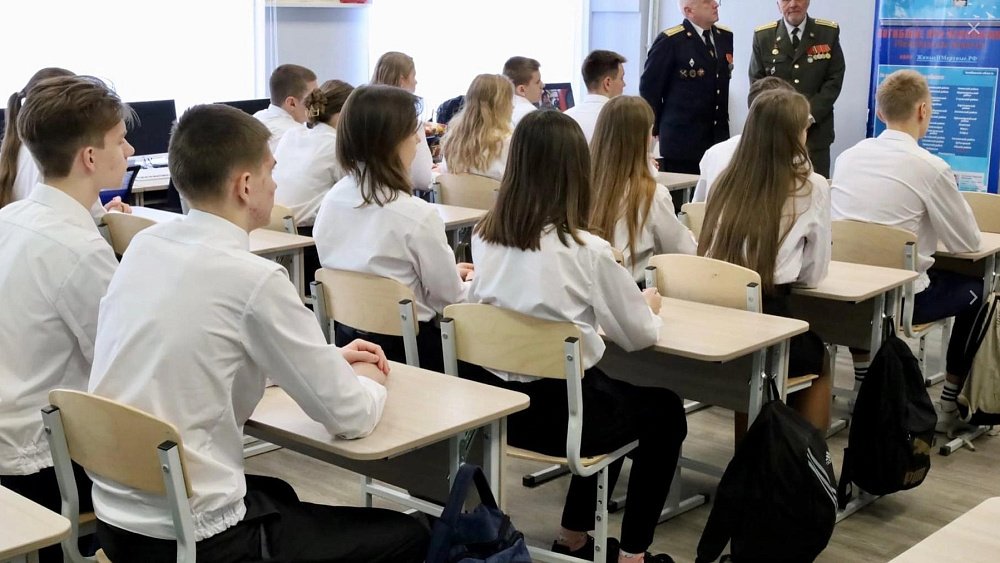 Челябинский ОЦ № 5 объявил набор девятиклассников в класс ФСБ