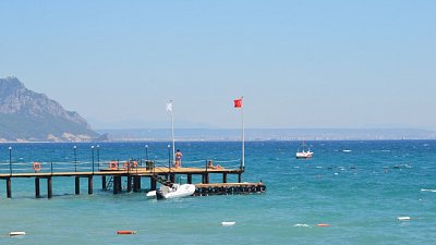 Туристы из Челябинска приостановили бронирование путевок в Турцию