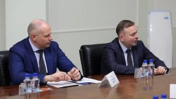 Алексей Текслер предложил ежегодно проводить всероссийские турниры по плаванию в Челябинской области