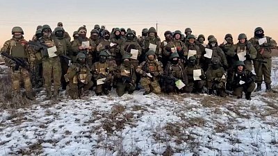 Бойцы в зоне СВО получили письма от школьников Красноармейского района