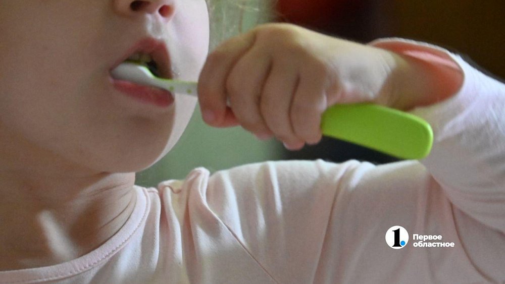 Челябинский стоматолог Екатерина Хишба рассказала о плюсах слегка желтых зубов