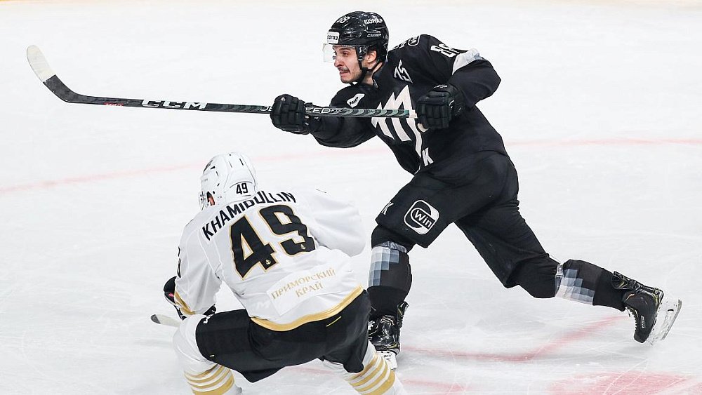 Челябинский клуб «Трактор» уступил «Адмиралу» в овертайме в чемпионате КХЛ