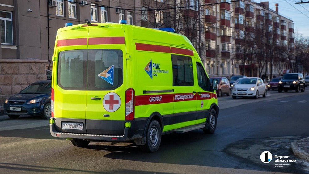 Женщина пострадала при столкновении автомобиля «Форд» с «Ладой» в Челябинске