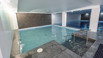 Экс-директор термального комплекса в Еткульском районе пойдет под суд за гибель 11‑летней девочки в бассейне