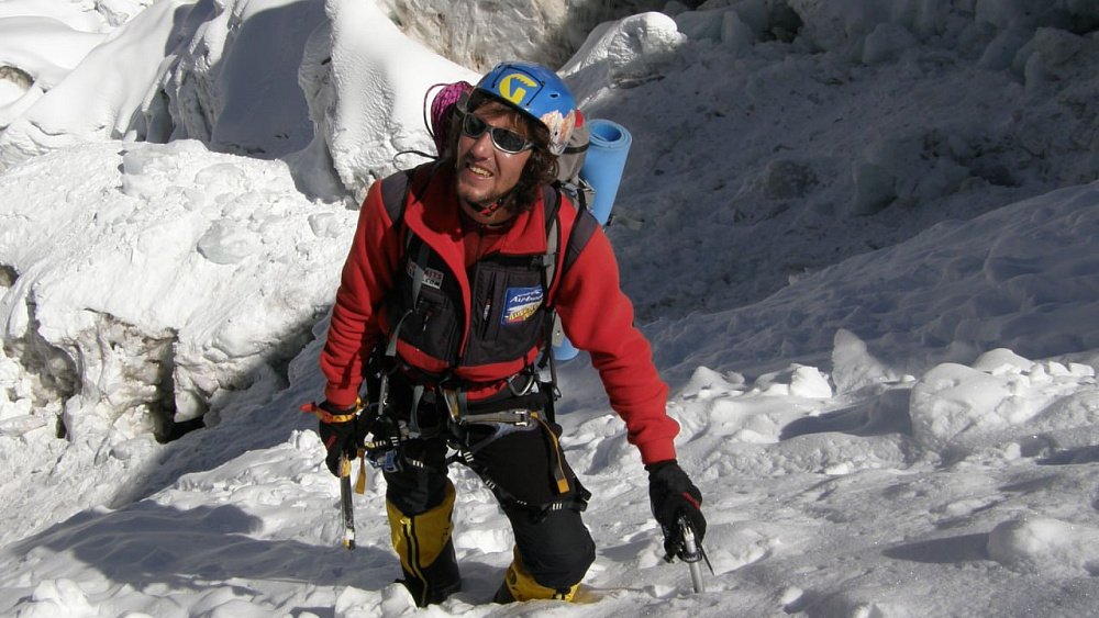 «На вершине есть правило: помогать человеку не нужно»