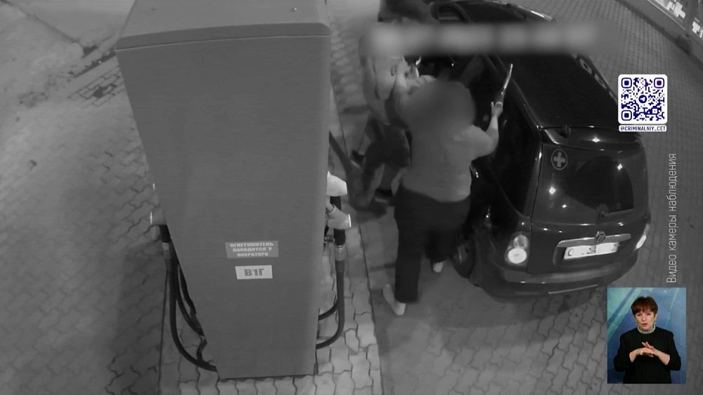 Челябинец угнал машину с ребенком внутри