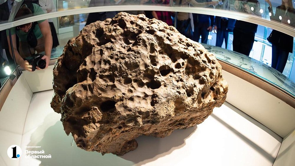 Россияне знают о Челябинском метеорите наравне с Тунгусским — ВЦИОМ