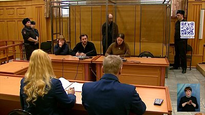 Мать и отчим расправились с дочерью