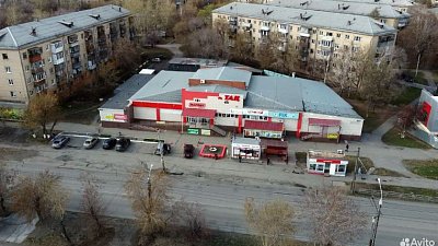 Торговый центр продают за 72 млн рублей в Челябинске