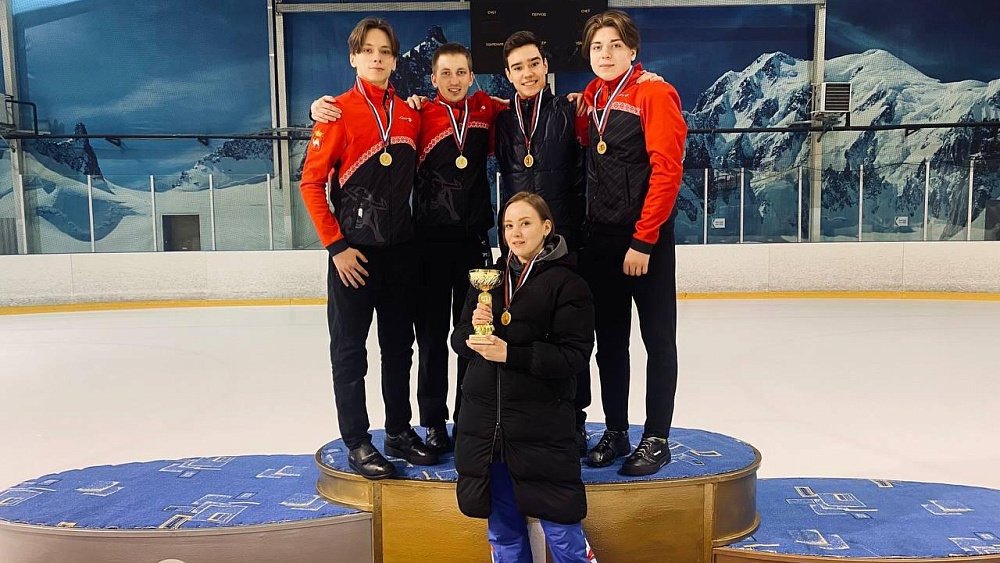 Челябинская сборная по керлингу стала победителем всероссийских соревнований