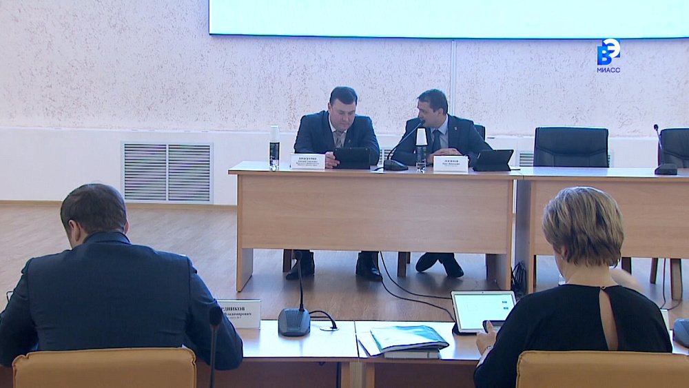 Заседание депутатской комиссии по законности