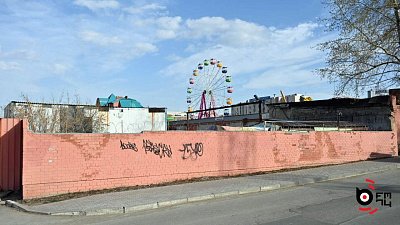 Аттракционы с улицы Труда в Челябинске перевозят в загородный поселок