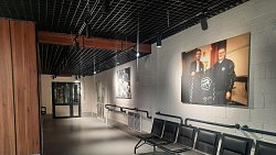 Юные спортсмены начали тренироваться в новой академии хоккея в Челябинске