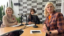 Алена Вериго, Ульяна Бисерова: «Журналистика — это не про конкуренцию, а про братство» Алена Вериго, Ульяна Бисерова: «Журналистика — это не про конкуренцию, а про братство»