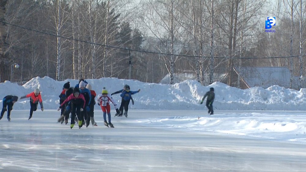 Миасские конькобежцы завоевали медали чемпионата России